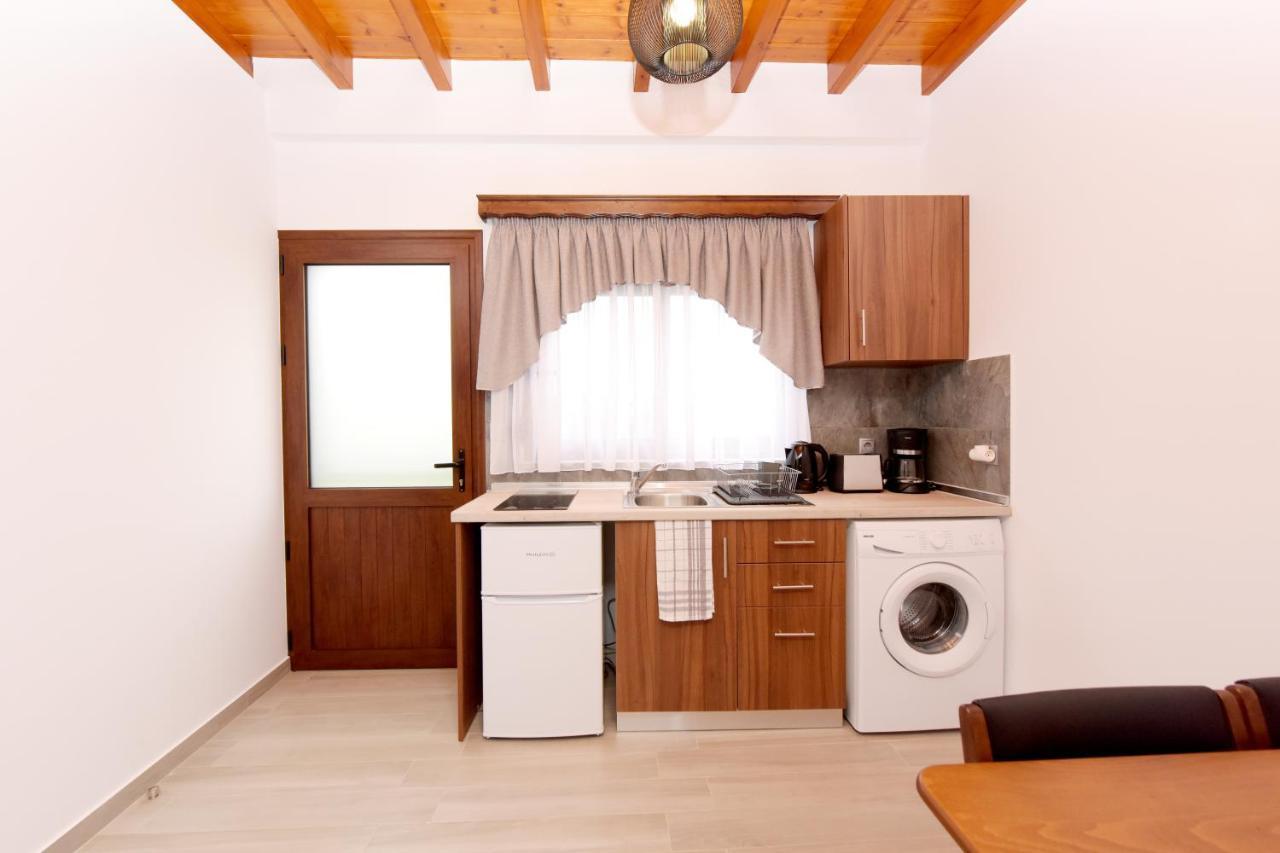 Paraskevi Luxury Apartments Kattavia Екстер'єр фото